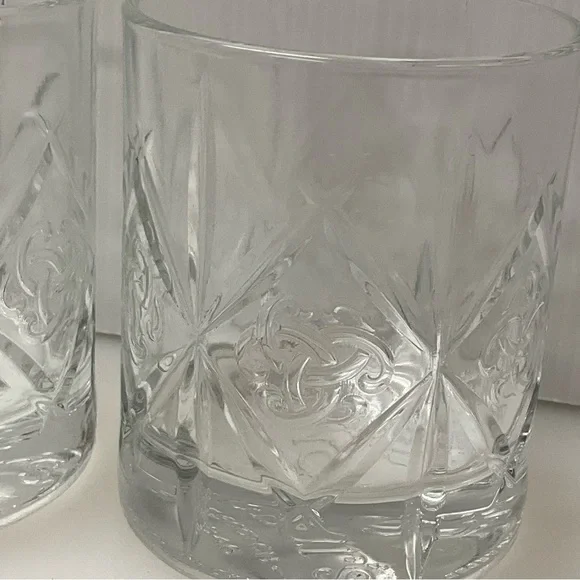 DEWAR’S (2) Scotch Whiskey Glasses Celtic Truth Knot Set of 2 Heavy Cut Glass - Picture 4 of 9